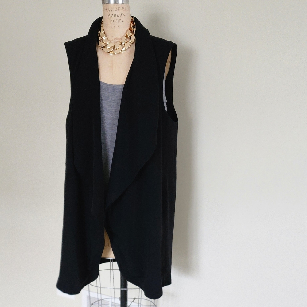 Liz Claiborne lapel collared vest